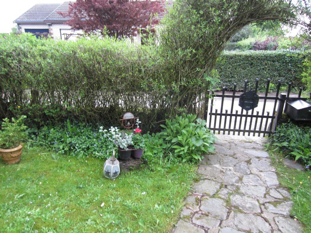 Au Jardin De Mon Pere Villa Jalhay Exteriör bild