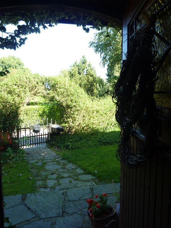 Au Jardin De Mon Pere Villa Jalhay Exteriör bild