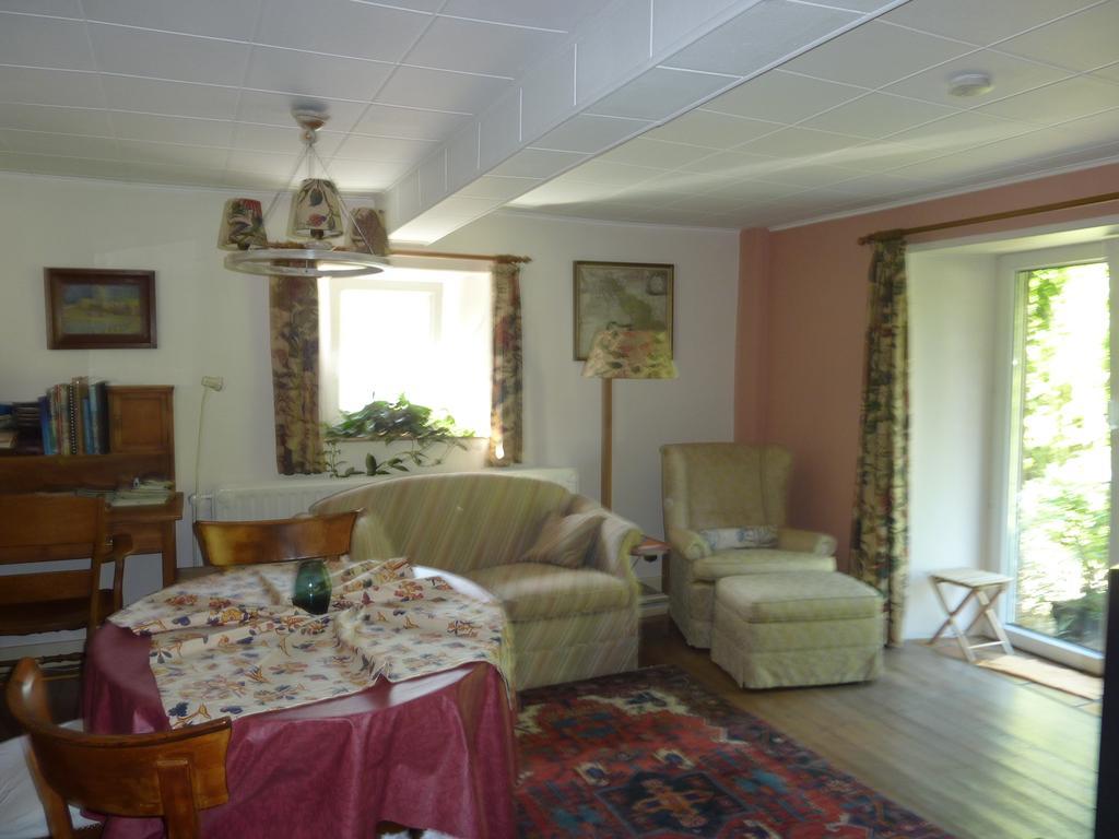 Au Jardin De Mon Pere Villa Jalhay Exteriör bild